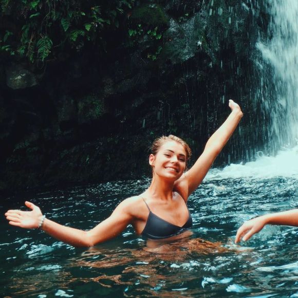 Meet your Posher, Lily - Picture 1 of 1